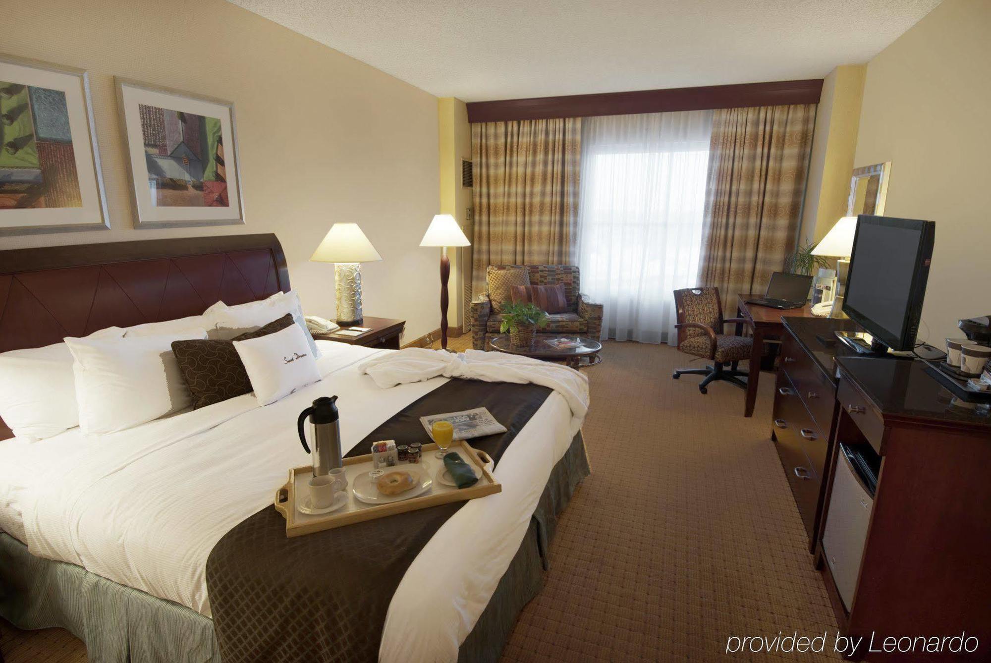 Hotel Doubletree By Hilton Modesto