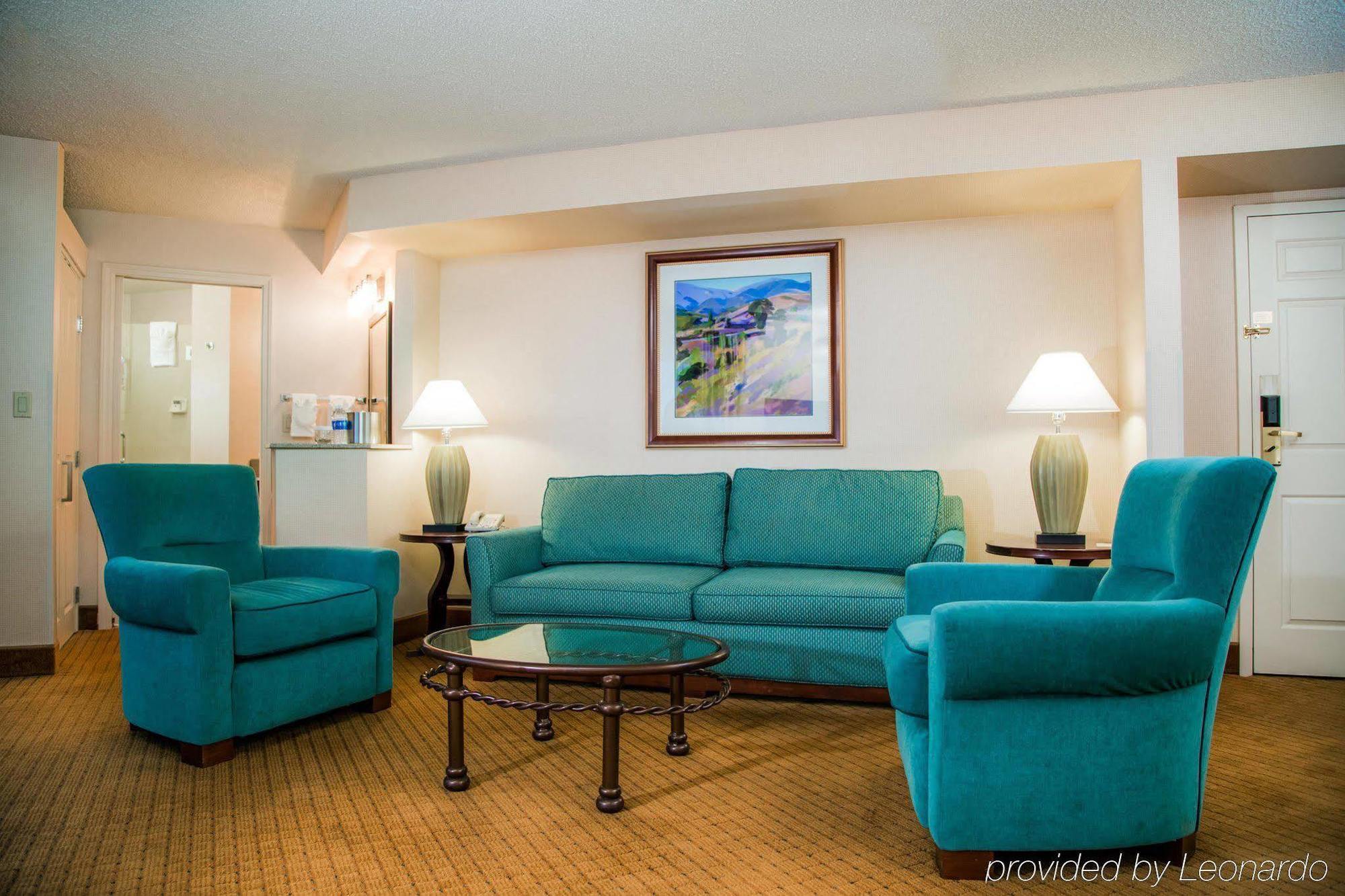 Doubletree By Hilton Hotel